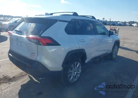 2024 Toyota Rav4 Xle Premium z USA, uszkodzony, nr VIN 2T3C1RFV5RW364781